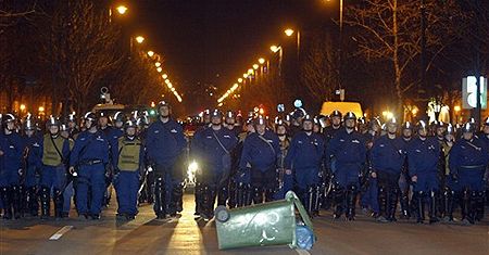 Pięć osób rannych podczas starć w Budapeszcie