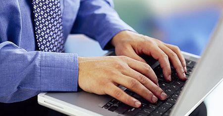 Laptopy będą wypierać komputery stacjonarne