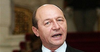 Rumuński parlament zawiesił w obowiązkach prezydenta