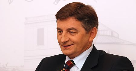 "Nie będziemy tolerować, jak Tusk obraża premiera"