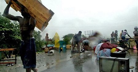 Atak tropikalnego sztormu Noel pustoszy Haiti