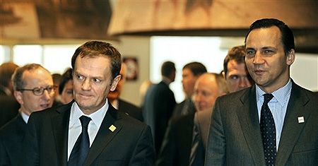 Sikorski: zmieni się styl polskiej polityki zagranicznej