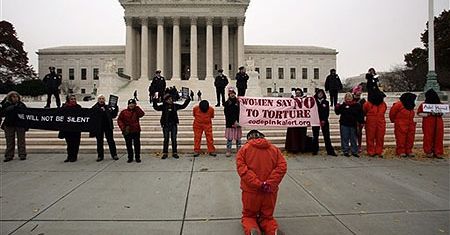 Sąd Najwyższy USA rozpatruje prawa więźniów Guantanamo