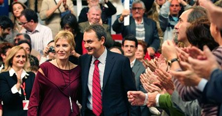 Premier Zapatero startuje do walki o drugą kadencję