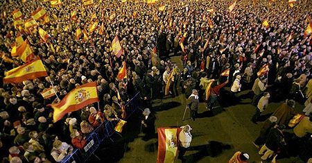 Antyrządowa demonstracja przeciw ETA w Madrycie