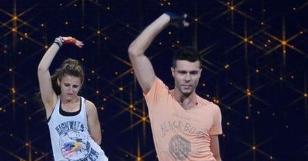 Tylko taniec: Ten nauczyciel naprawdę chce wygrać program!