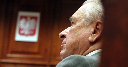 Prokurator zażądał 4 lat w zawieszeniu dla Kiszczaka