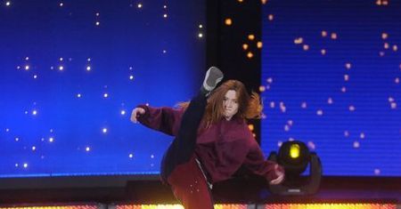 "Tylko taniec. Got to dance": Niezwykła tancerka z Mołdawii! Przekona jury do hip hopu?