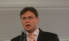 Zoll nie przeprosi Mularczyka