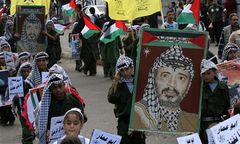 Strzały w czasie obchodów rocznicy śmierci Arafata