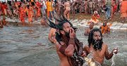 5,5 miliona oczyściło się z grzechów w w nurcie Gangesu