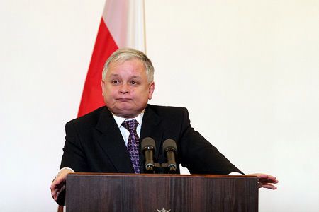 Prezydent odznaczył działaczy ROPCiO