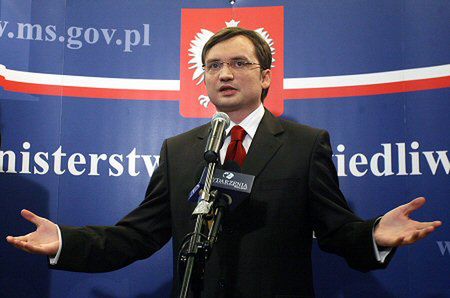 Ziobro: Kwaśniewski chce odwrócić uwagę od sprawy taśm