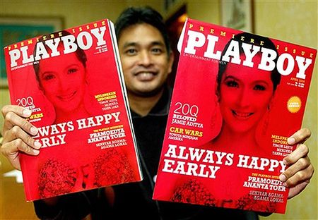 Indonezyjski sąd uniewinnił wydawcę "Playboya"