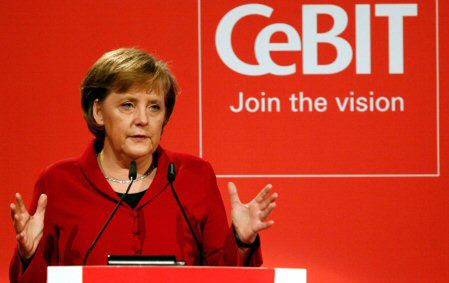 Angela Merkel złoży wizytę w Polsce