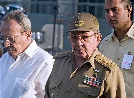 Raul Castro chce dialogu z... przyszłym prezydentem USA