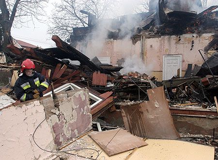 Po pożarze 17 osób straciło dach nad głową