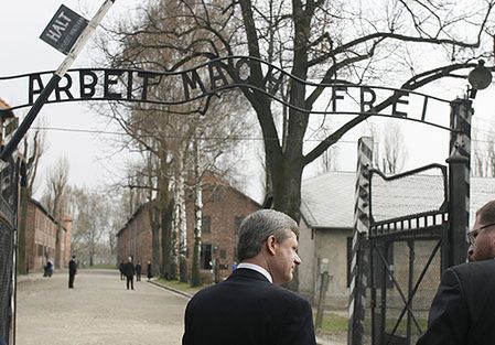 Kanadyjski premier odwiedził Auschwitz