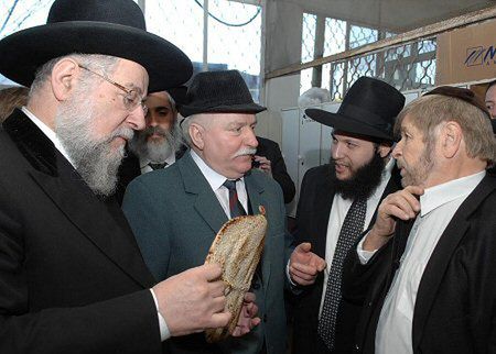 Wałęsa spotkał się z prezydentem Izraela