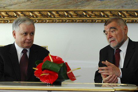 Lech Kaczyński skraca wizytę w Chorwacji