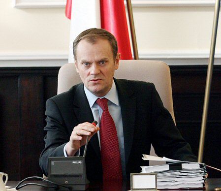 Tusk: nie chcę głośniej tupać niż premier Kaczyński