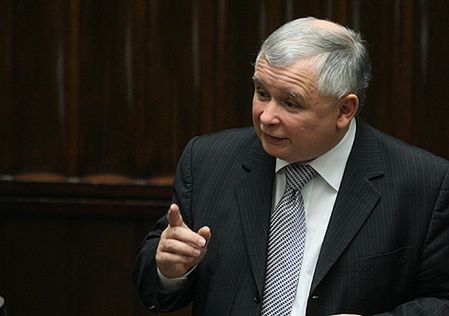 Jarosław Kaczyński: Tusk powinien przeprosić za słowa Bartoszewskiego