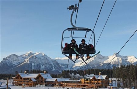 150 narciarzy uwięzionych na wyciągu krzesełkowym