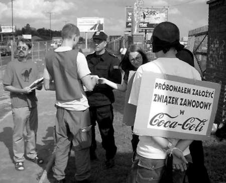 Antyglobalistyczny bojkot na Coke Live Music Festival