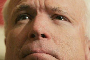 Senator McCain zrywa z kontrowersyjnym pastorem