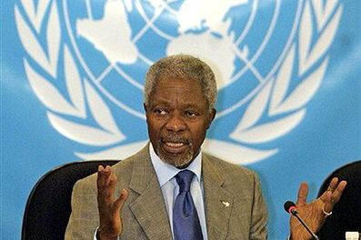 Annan mówi o "poważnej groźbie" wojny domowej w Iraku