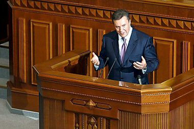 Politycy przeszli Dniepr - Janukowycz zatwierdzony przez ukraiński parlament