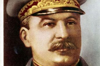 Zalegający z opłatami straszeni są Stalinem