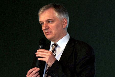 Jarosław Gowin: państwo nie będzie płacić za in vitro