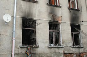 Dwie osoby zginęły w pożarze kamienicy w Łodzi