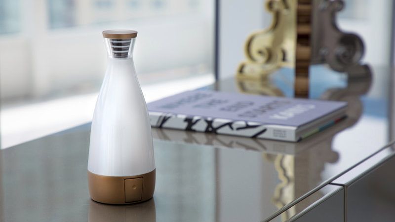 Deconnect Gloo – piękna ładowarka bezprzewodowa, powerbank i lampa LED w jednym 1