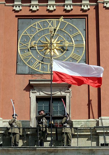 Polska obchodzi Dzień Flagi RP