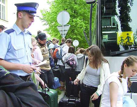 Przygody gimnazjalistów jeszcze przed wycieczką