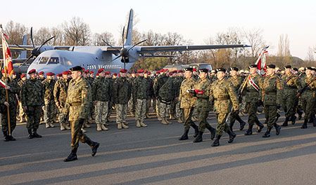 "Same działania wojskowe w Afganistanie to za mało"