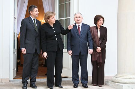 Angela Merkel i prezydent Kaczyński już na Helu