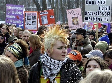 Zwolennicy aborcji przejdą ulicami Warszawy