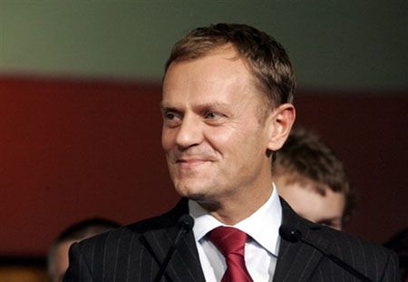 Donald Tusk ma asystenta - modela