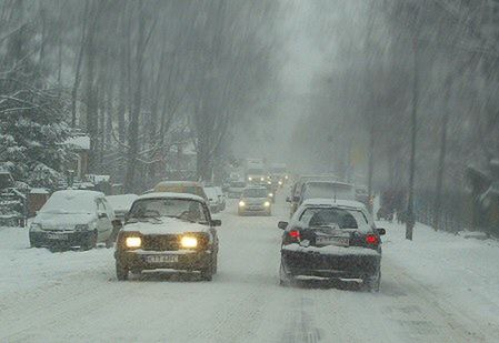 Zima atakuje - warunki jazdy są fatalne