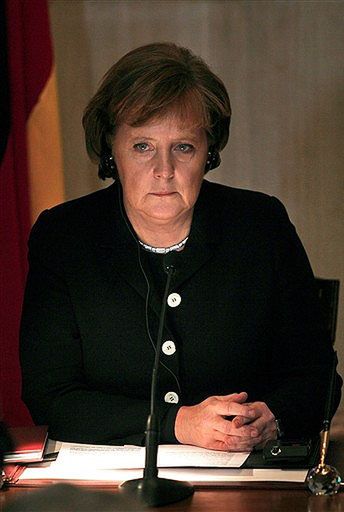 Merkel u prezydenta Kaczyńskiego w Jastarni?