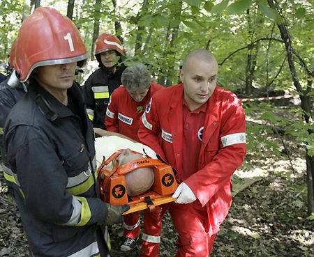 W Bieszczadach spadł szybowiec, pilot żyje