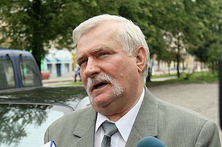 Wałęsa i L. Kaczyński osobno na obchodach Sierpnia '80