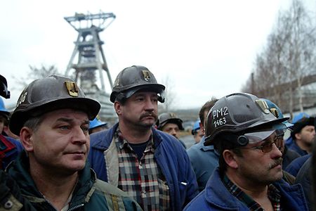 Górnicy zaostrzają akcję protestacyjną