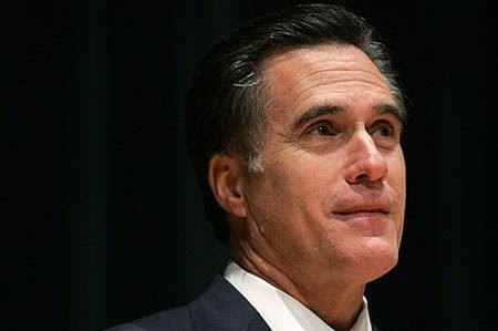 Romney zwyciężył w prawyborach w Michigan