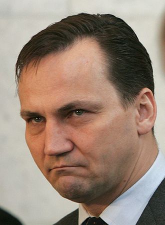 Sikorski: zaproszenie do prezydenta jest rozkazem