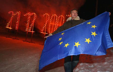 Polacy hucznie świętowali wejście do Schengen