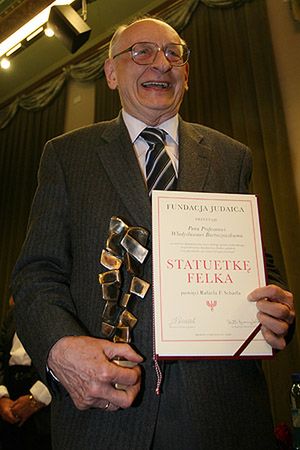 Prof. Bartoszewski odznaczony przez Fundację Judaica